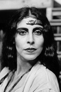 Profile of Edith Siqueira