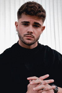 Profile of Ismael Nicolás