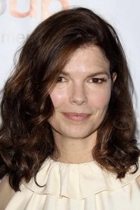 Profile of Jeanne Tripplehorn