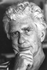 Profile of Valêncio Xavier