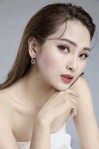 Profile of Huyền Trang Mù Tạt