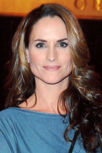 Profile of Carole Dechantre