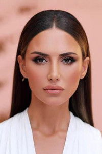 Profile of Emina Sandal