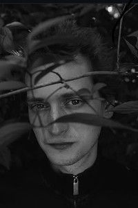 Profile of Borisz Rözge