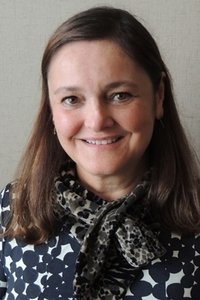 Profile of Mara Mourão
