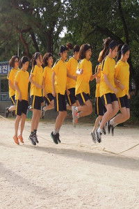 Poster for Beneath the Wheel