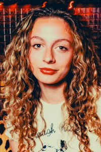 Profile of Julia DiCesare