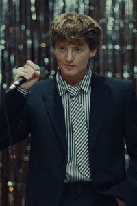 Poster for Elliott: La camisa negra