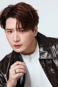 Profile of Perawat Sangpotirat