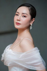 Profile of Phương Linh
