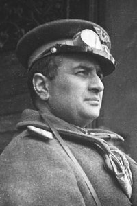 Profile of Lev Saakov