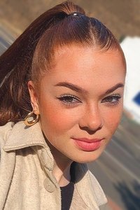 Profile of Laura Kopecká