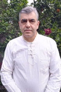 Profile of Reza Adibi