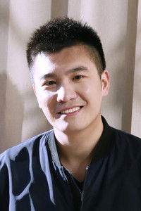 Profile of Dawei Zhang