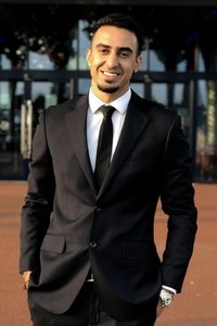 Profile of Ravi Ghelani