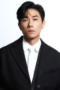 Profile of Desmond Tan