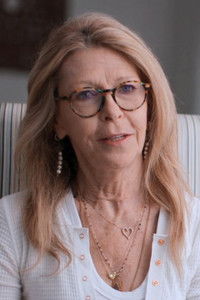 Profile of Jayni Chase