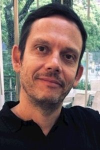 Profile of Armando Mendz