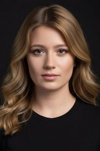 Profile of Gizem Karaca