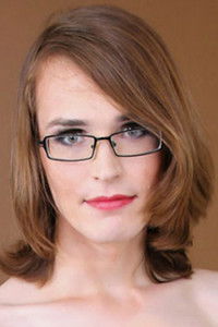 Profile of Lana Solaire