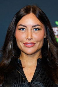 Profile of Esmee Ipema