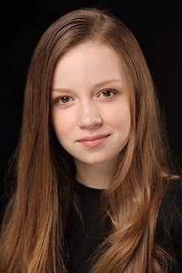 Profile of Zoe Wiesenthal