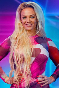 Profile of Ashley de Graaf