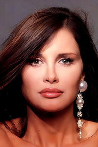 Profile of Federica Farnese