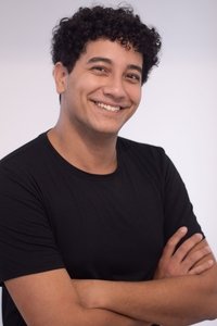 Profile of Antônio Victor Simas