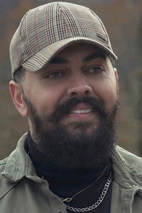 Profile of Ramón Hernández