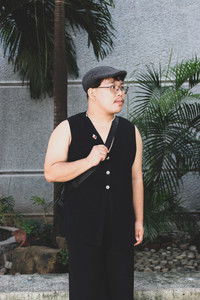 Profile of Daniel de la Cruz