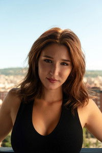 Profile of Thais Martin