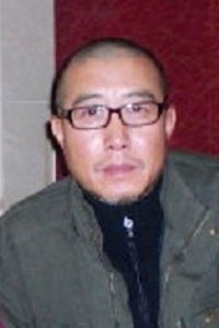 Profile of Shi Wei