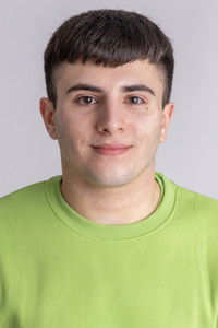 Profile of Nel González