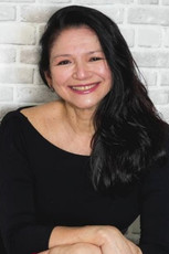 Profile of Cynara Thomaz