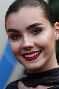 Profile of Nathalie Volk