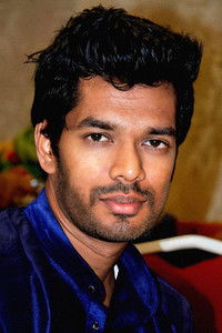 Profile of Dharani Rasendran