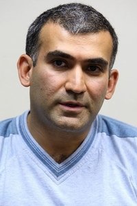 Profile of Arash Moayyerian