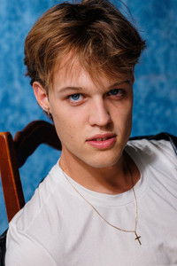 Profile of Oliver Cameron