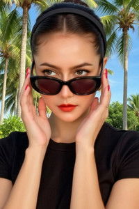 Profile of Elsya Syarief