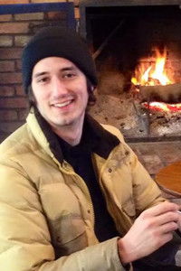 Profile of Robin Comisar