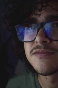 Profile of Luis Eduardo