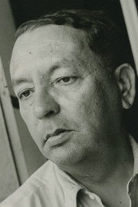 Profile of Enrique Bernardo Núñez