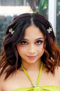 Profile of Katerina Karson