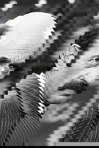 Profile of Luiz Orioni