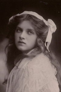 Gladys Cooper