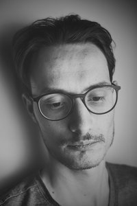 Profile of Simon Sand