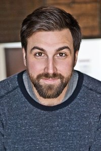 Profile of Zach Apostoleris