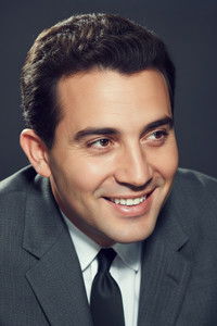 Profile of Vedat Akdikmen