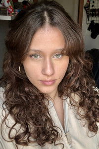 Profile of Mayara Lana